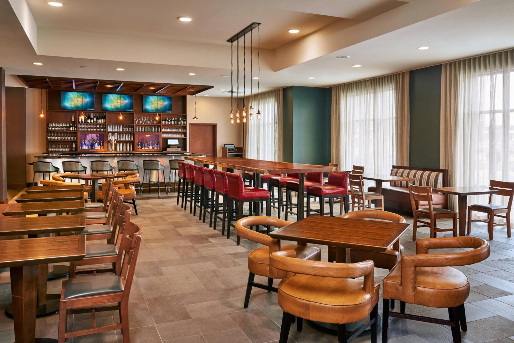 Four Points By Sheraton Fargo Medical Center Eksteriør bilde