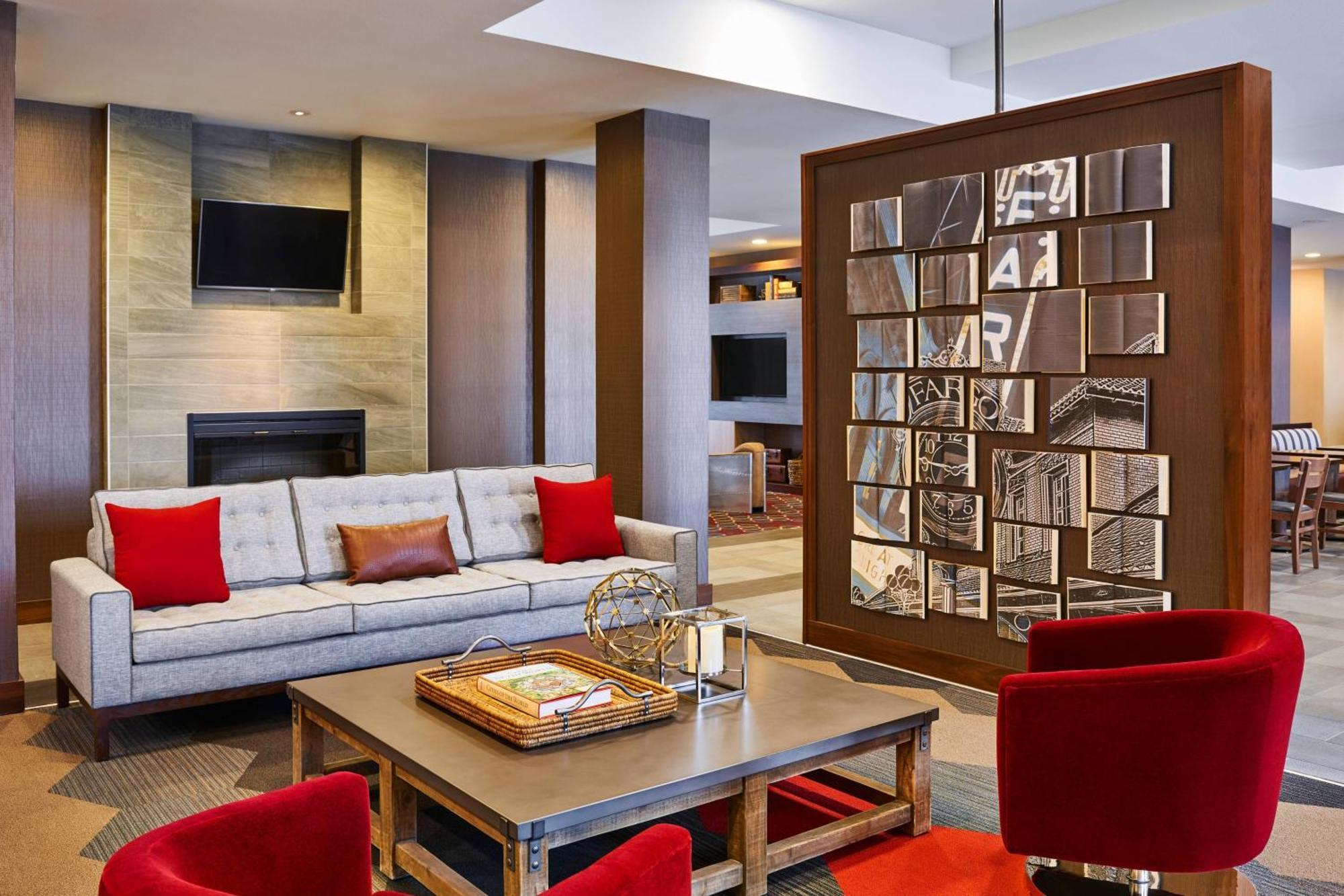 Four Points By Sheraton Fargo Medical Center Eksteriør bilde