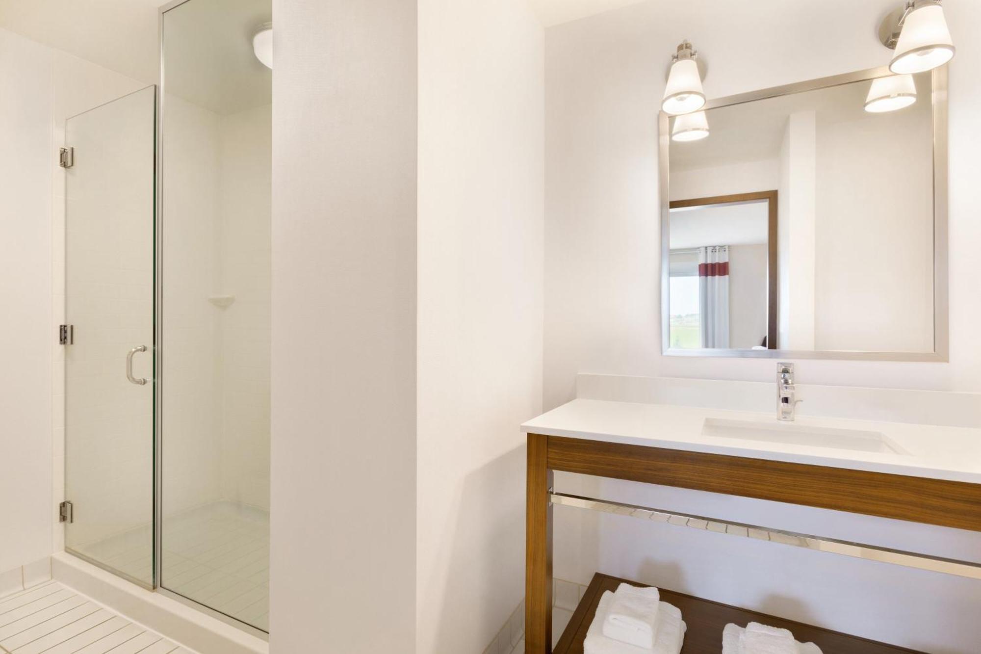Four Points By Sheraton Fargo Medical Center Eksteriør bilde